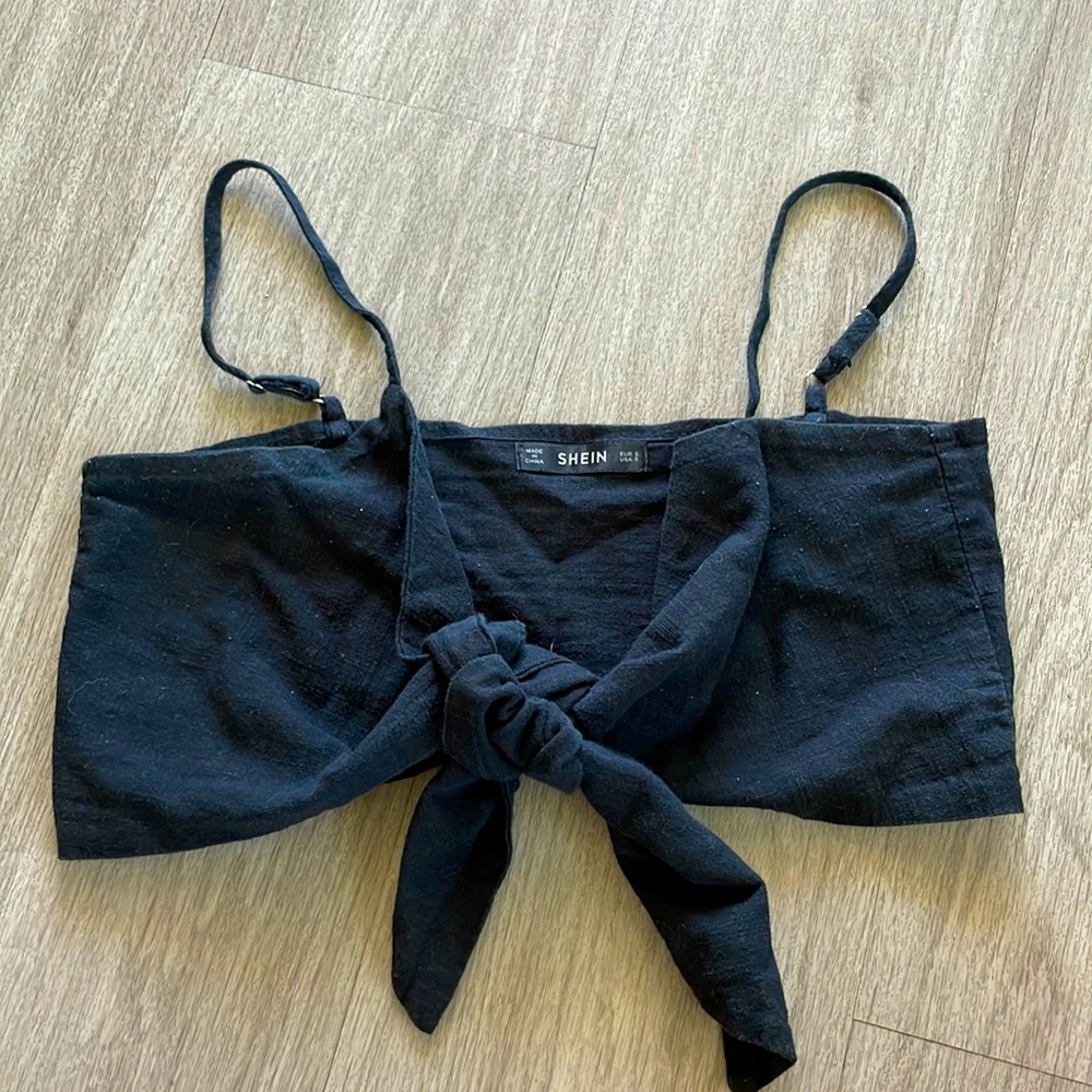 SHEIN Black Tie Top